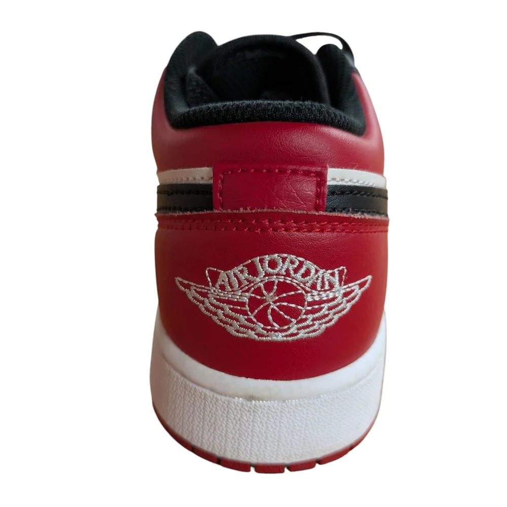 Nike Air Jordan 1 Low GS Bred Toe Black and Red Size 5.5 Youth - Picture 5 of 11